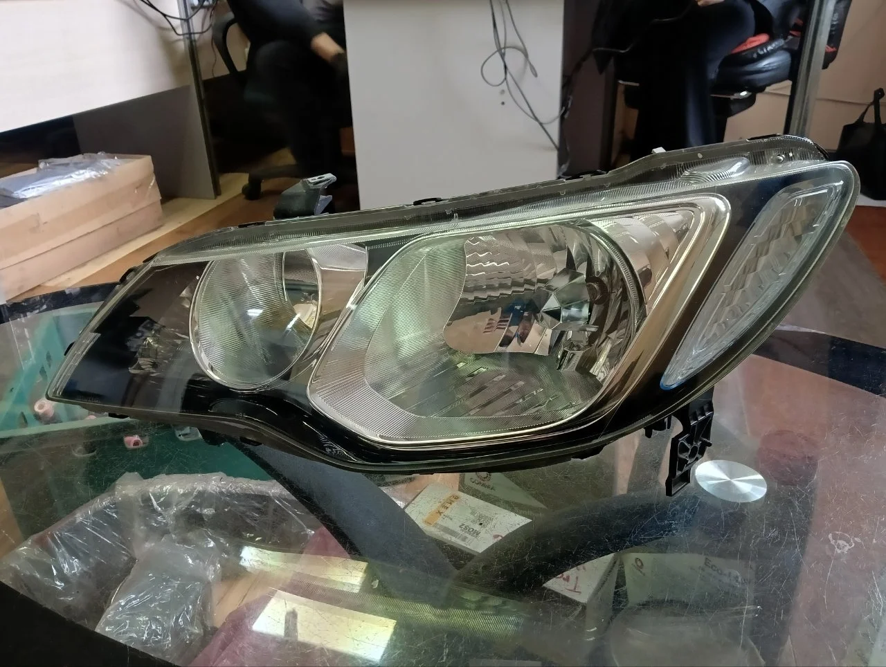Фара галоген Honda Civic 8 2006-2008 4D