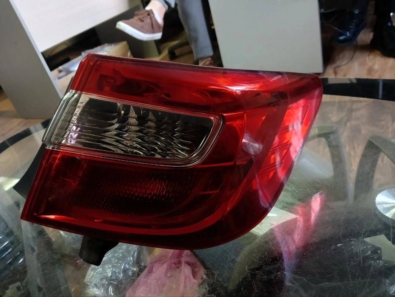 Фонарь Toyota Camry 2011-2014 8156133550 50, правый