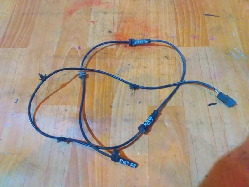 Б.у. датчик abs NISSAN JUKE F15E NISSAN JUKE F15E