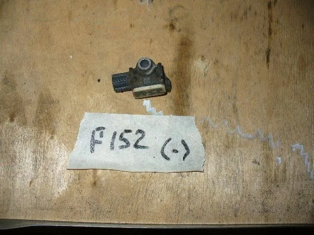 Б.у. датчик удара NISSAN JUKE F15E NISSAN JUKE F15E