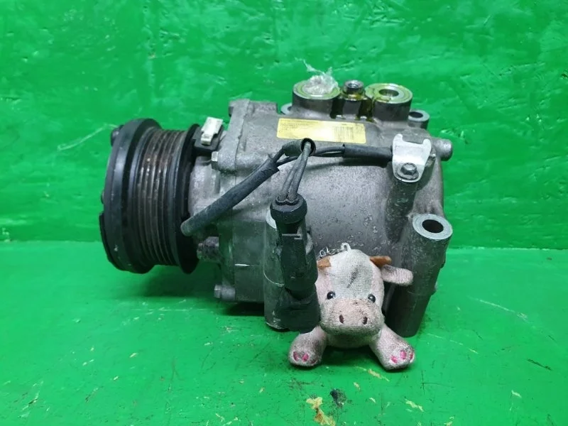 Компрессор кондиционера Ford Focus YS4H19D629AC EYDE 1.8Л 115ЛС