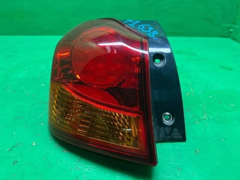 Фонарь Mitsubishi ASX 2010-2020