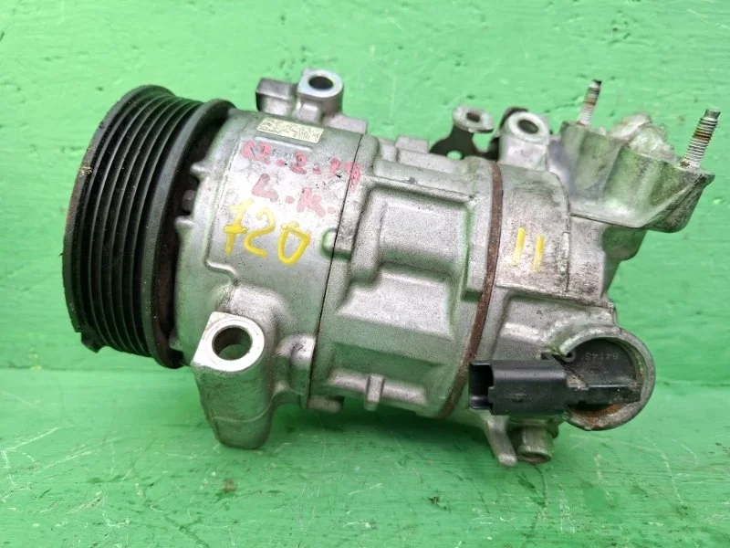 Компрессор кондиционера Peugeot 208 2012-2019 96756558809675659880 HM01