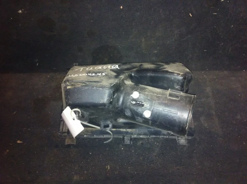 Корпус воздушного фильтра Nissan Teana 2008 - 2014 165001AA0A J32