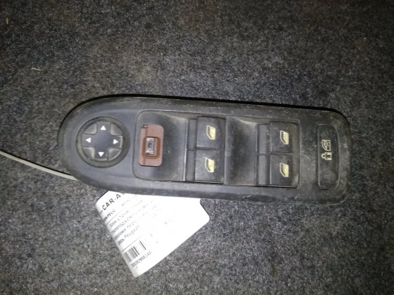 Блок управления стеклоподъемниками Peugeot 308 2007 - 2011 649026, передний левый