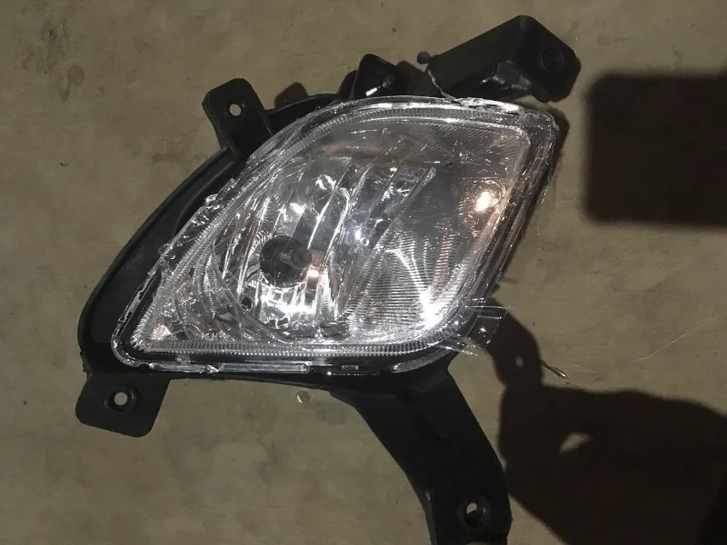 Противотуманная фара (ПТФ) Hyundai Ix35 2009 - 2015 922012S000 LM, передняя левая
