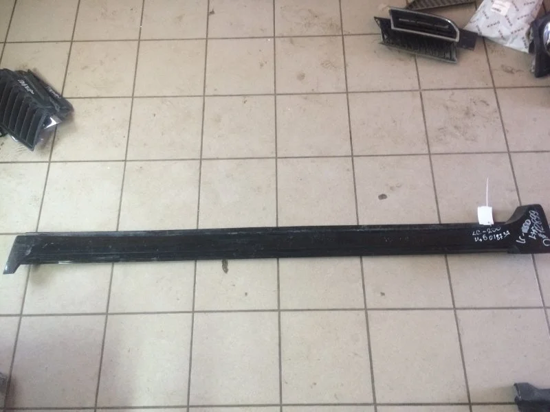 Накладка порога Toyota Land Cruiser 2008 7586060040 J200, левая