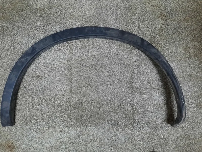 Накладка крыла Nissan Qashqai 2006 - 2013 93829BR01A J10, задняя левая