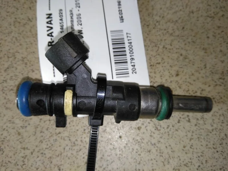 Форсунка топливная Mitsubishi Outlander Xl 2006 - 2012 1465A029 CW