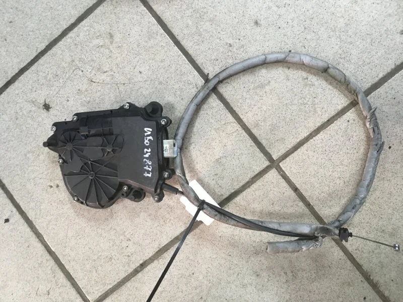 Привод замка багажной двери Bmw 5-Series 2010 - 2017 51244447850 F10, задний