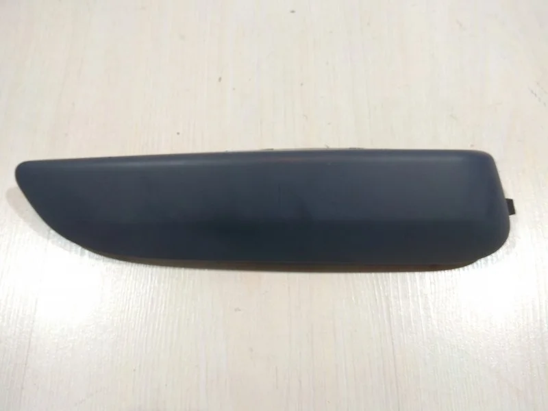 Накладка бампера Peugeot 308 2007 - 2011 7452PL, передняя правая