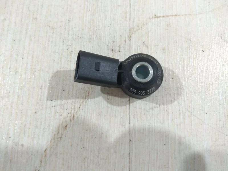 Датчик детонации Volkswagen Crafter 2017 030905377D SYB DAUB