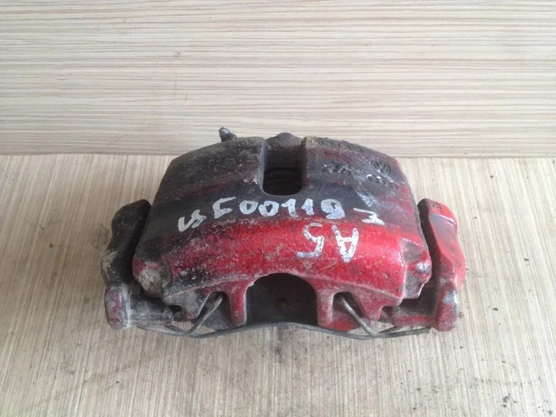 Суппорт тормозной Skoda Octavia 2004 - 2013 1K0615124E A5 ИЛИ 1Z, передний правый