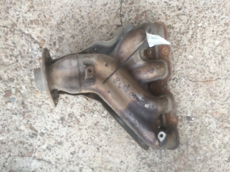 Коллектор выпускной Mitsubishi Lancer 2006 - 2016 1555A412 CX/CY
