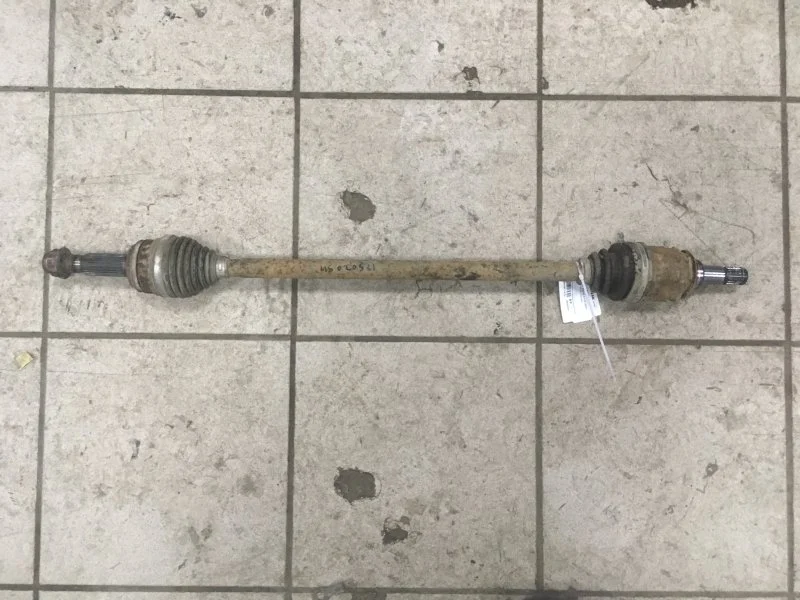 Вал приводной (Полуось) Toyota Rav 4 2006 - 2013 4233042050 XA30, задний