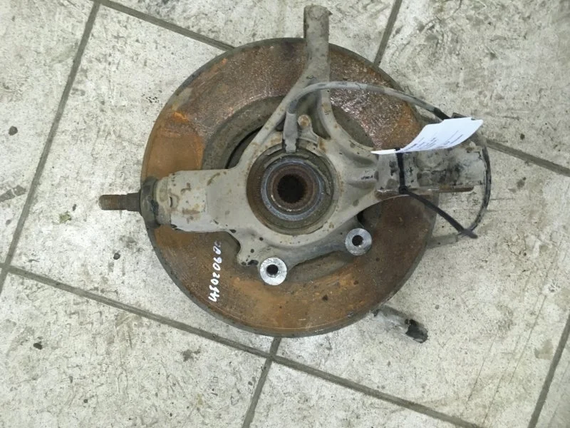 Кулак поворотный Peugeot 308 2007 - 2015 364696, передний левый