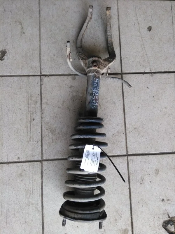 Амортизатор Kia Magentis 2000 - 2005 5461138701, передний правый