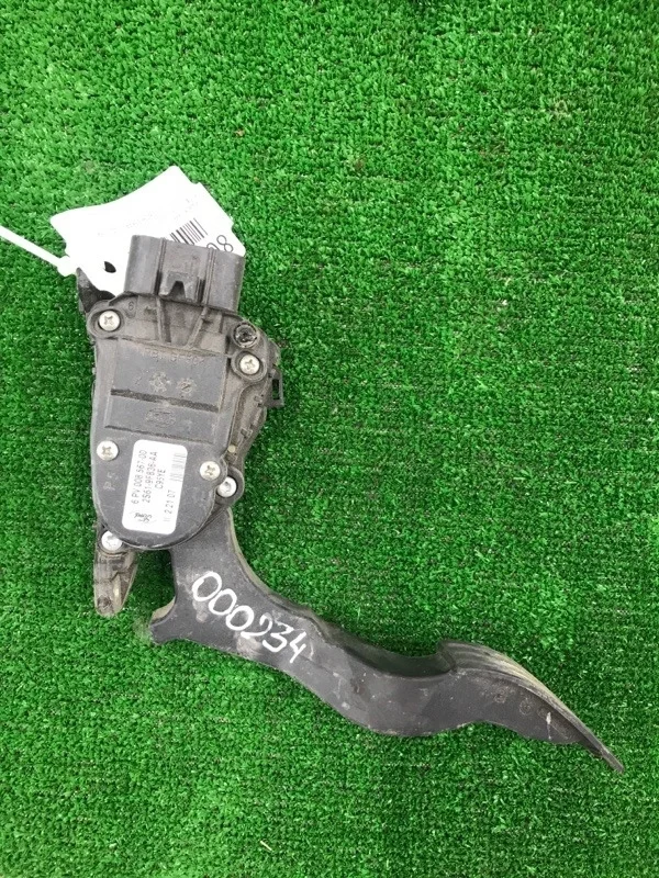 Педаль газа Ford Fusion 2005 - 2012 6PV00856700 I