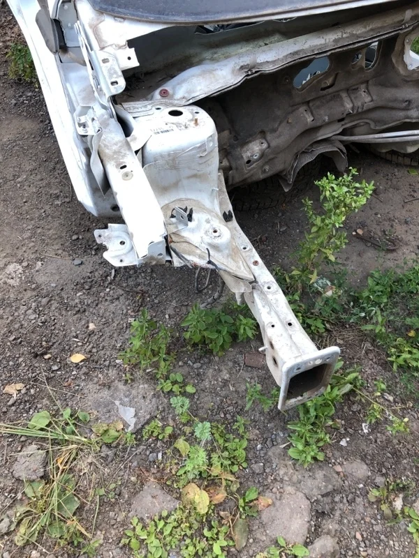 Лонжерон Ford Fiesta 2016 1847670 IQJE, правый