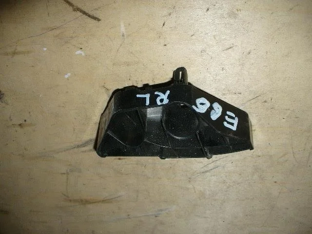 Б.у. крепление бампера зад TOYOTA COROLLA ZRE151 TOYOTA COROLLA ZRE151
