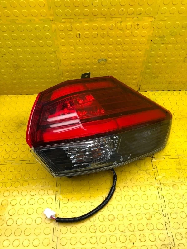 Фонарь Nissan X-Trail 265506FP0A T32, задний правый