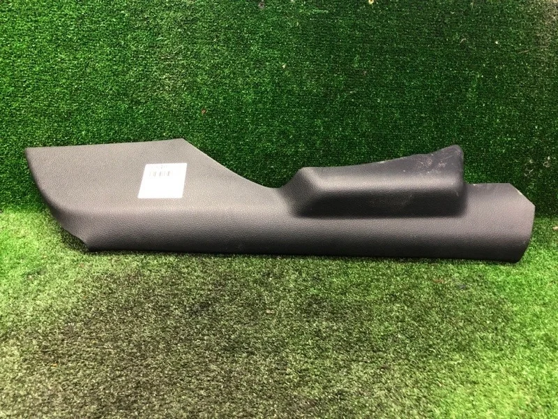 Накладка стойки Volkswagen Polo 2017 6RU867766 6C1 CWV289433, задняя правая