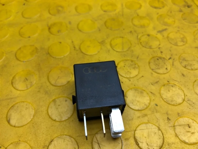 Реле Skoda Kodiaq 2019 4H0951253C DBGC (DBG 034780)