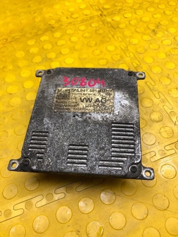 Блок управления Skoda Kodiaq 2019 7P5941591AH DBGC (DBG 034780), передний