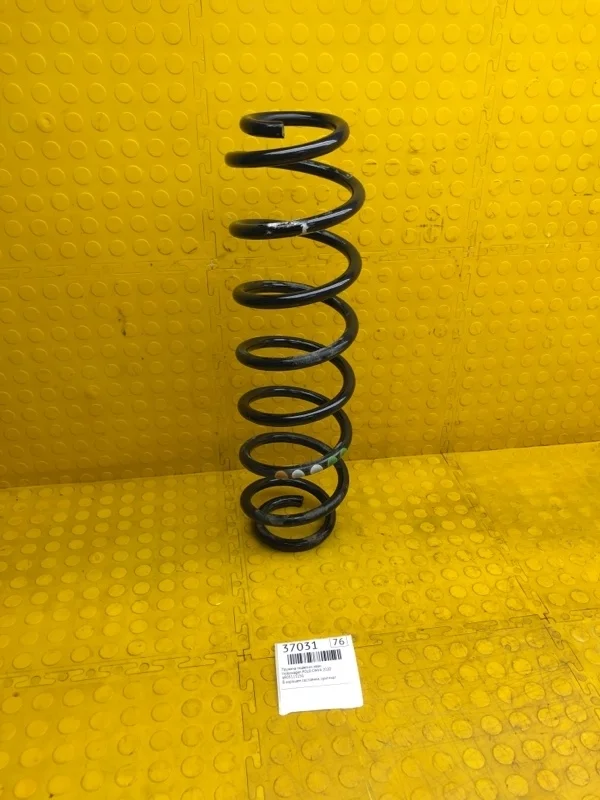 Пружина подвески Volkswagen Polo 2020 6R0511115G CWV790487, задняя