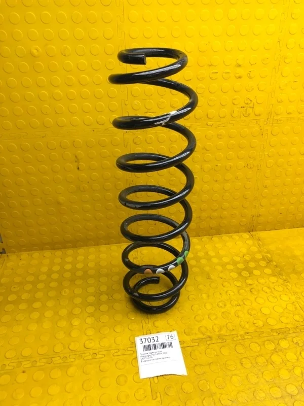 Пружина подвески Volkswagen Polo 2020 6R0511115G CWV790487, задняя