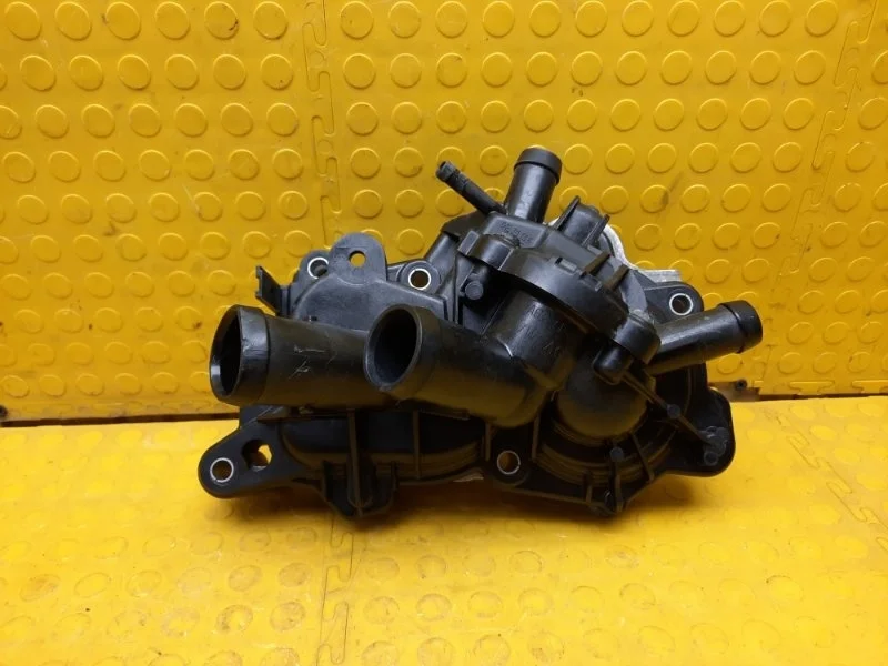 Помпа водяная Volkswagen Polo 2020 04E121600CD CWV790487