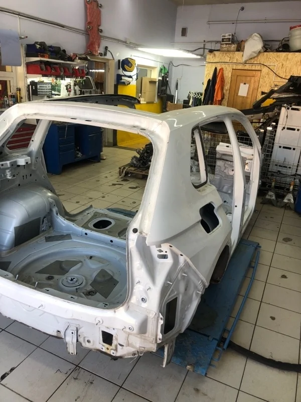 Крыло Volkswagen Tiguan 2021 5NA809844, заднее правое