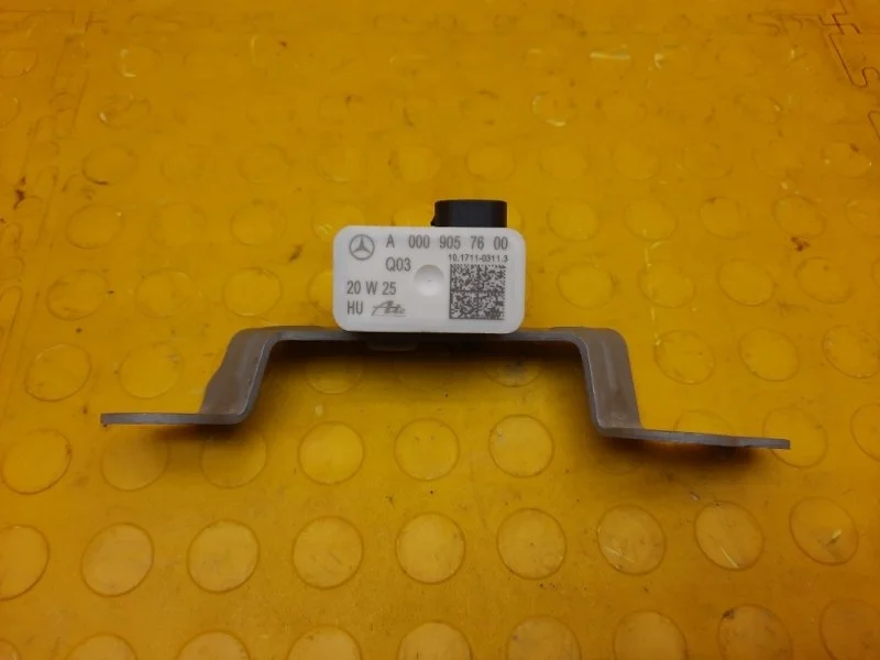 Датчик ускорения Mercedes-Benz Gle-Class 2020 A0009057600 AMG GLE 53 4MATIC+, передний левый