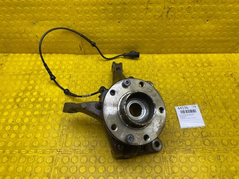 Кулак поворотный Renault Duster 2021 8200881829 HJD K9KR858D165848, передний правый