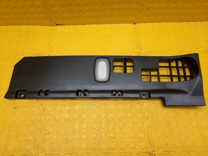 Накладка Mercedes-Benz Gla-Class 2016 A1766809200 X156 2709 2031012917, передняя правая