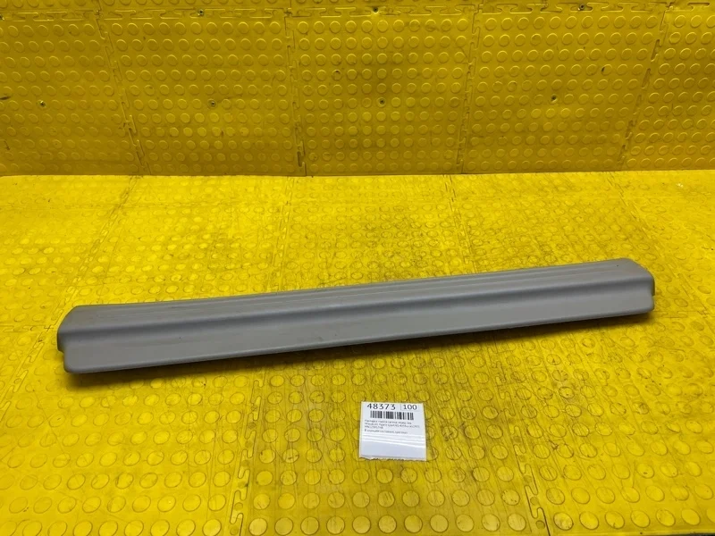 Накладка порога салона Mitsubishi Pajero Sport 2013 MN123957HA KG 4D56U CES1905, передняя левая