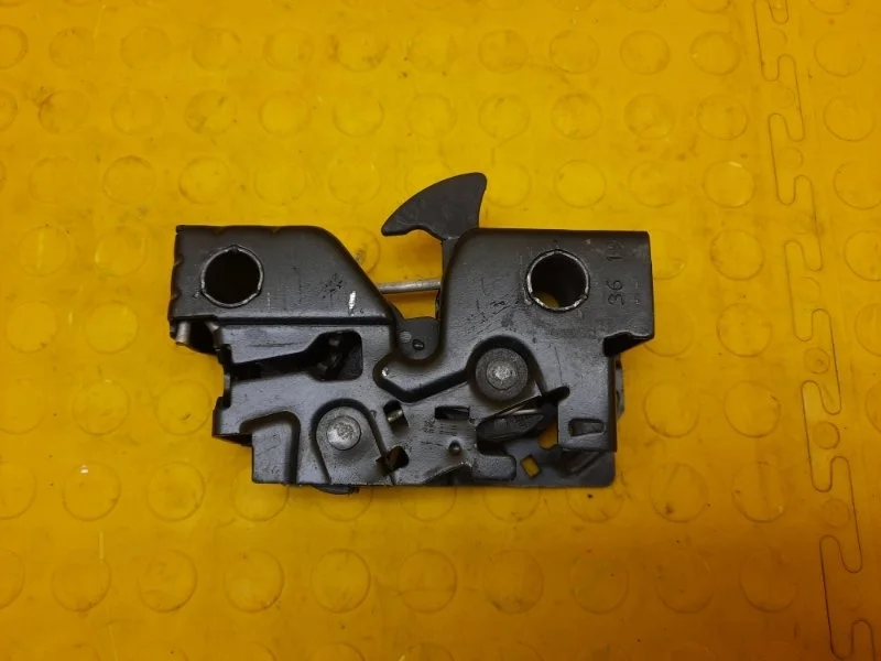 Замок капота Volkswagen Polo 2019 5U0823509H CWV741440