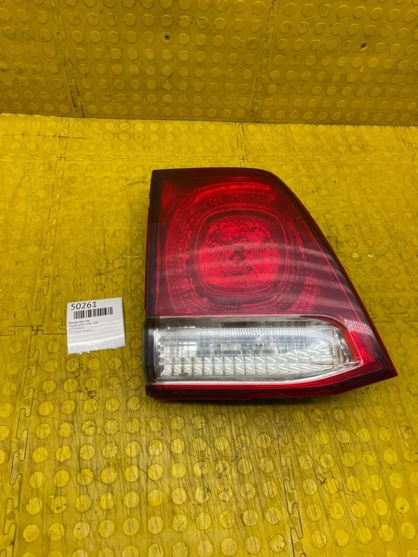 Фонарь Toyota Land Cruiser 8159160210 J200, задний левый