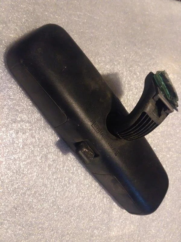 Б.у. зеркало салона TOYOTA COROLLA E120 TOYOTA COROLLA E120
