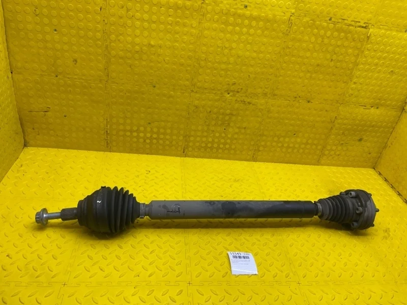 Вал приводной (Полуось) Skoda Octavia 2018 5Q0407272F 5E3 CZD199339, передний правый