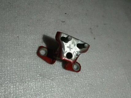 Б.у. петля двери MITSUBISHI LANCER CY2A MITSUBISHI LANCER CY2A