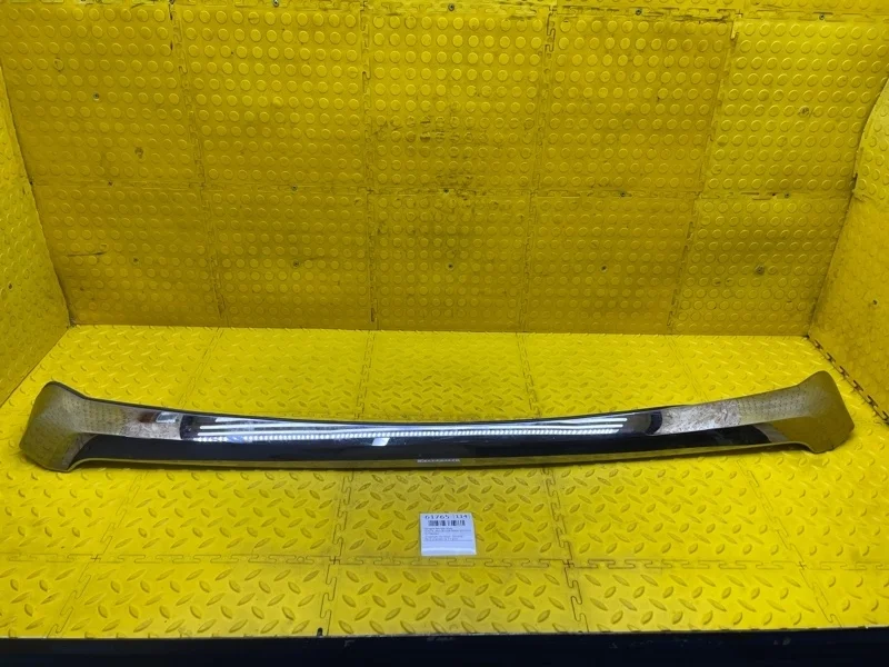 Накладка бампера Toyota Land Cruiser Prado 2016 7577060063 GDJ150 1GD8125212, передняя