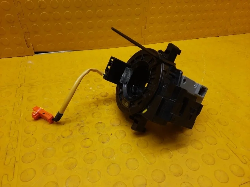 Шлейф подрулевой Toyota Ractis 8430652090 NCP120
