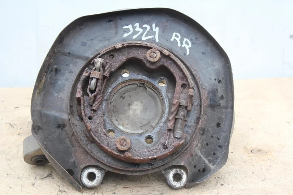 Б.у. цапфа NISSAN TEANA J32 NISSAN TEANA J32