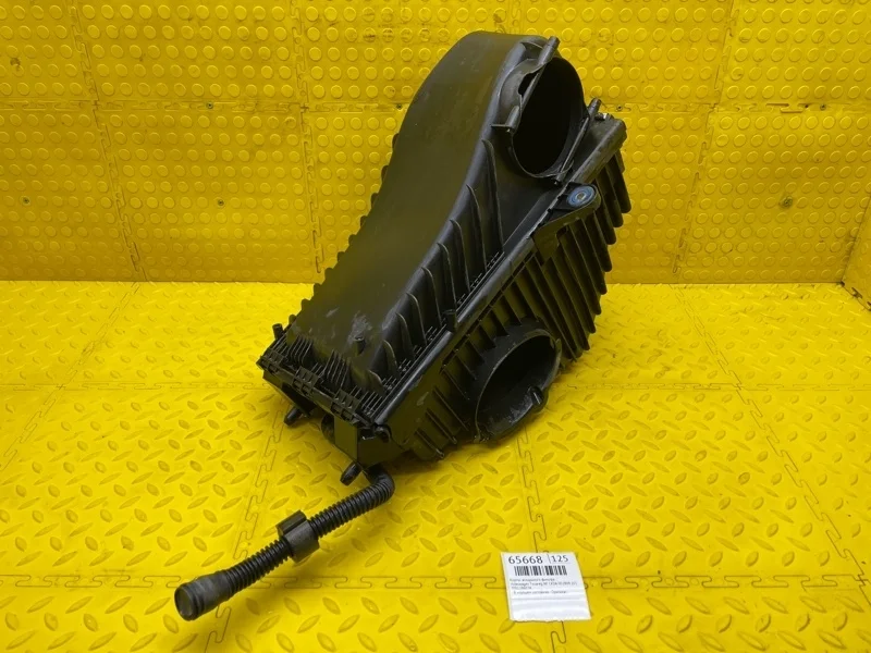 Корпус воздушного фильтра Volkswagen Touareg 2011 7P0128607A NF CKDA 002809