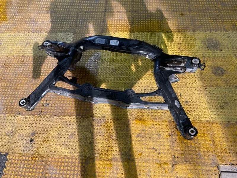 Подрамник Skoda Kodiaq 2021 5Q0505235J CZPA, задний