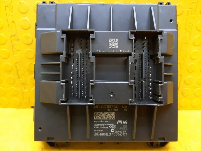 Блок комфорта Volkswagen Polo 2019 6R0937087ADZ0E 6C1 CWV 630478