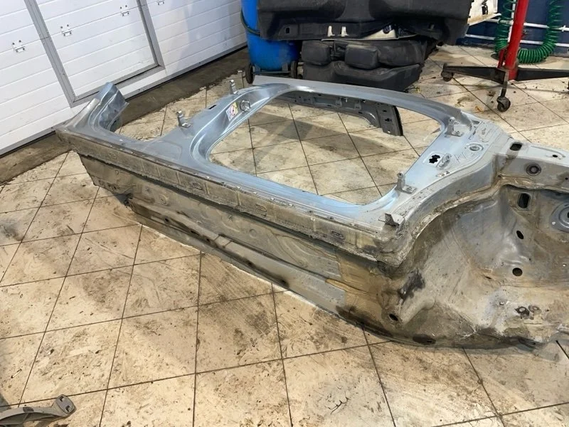 Порог со стойкой Volkswagen Tiguan 2018 5NA809052 AD1 DBG016095, правый