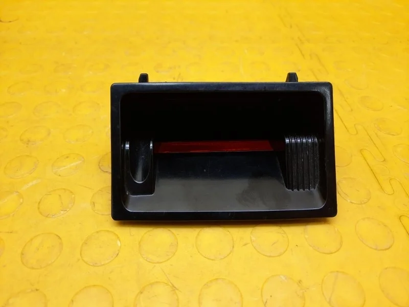 Пепельница Audi Q5 2014 8K0857989 8RB CMGB