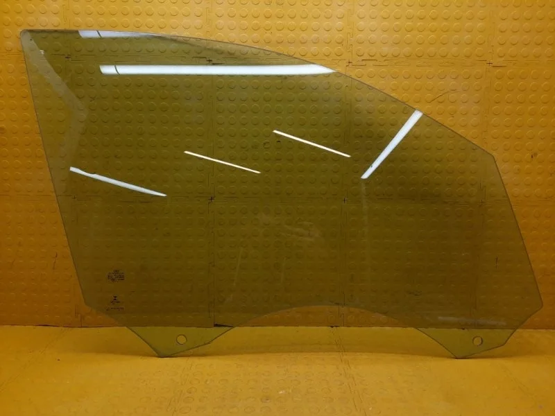 Стекло двери Audi Q5 2014 8R0845202D 8RB CMGB, переднее правое